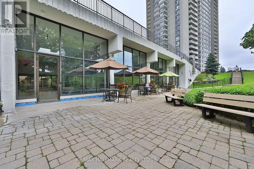 2102 - 3303 Don Mills Road, Toronto (Don Valley Village), ON - Outdoor