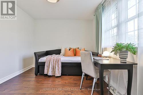 6 Willowgate Drive, Markham (Bullock), ON - Indoor Photo Showing Dining Room