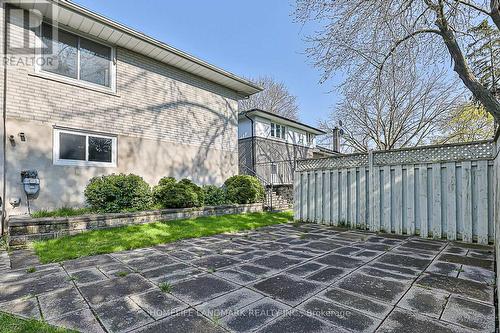 6 Willowgate Drive, Markham (Bullock), ON - Outdoor