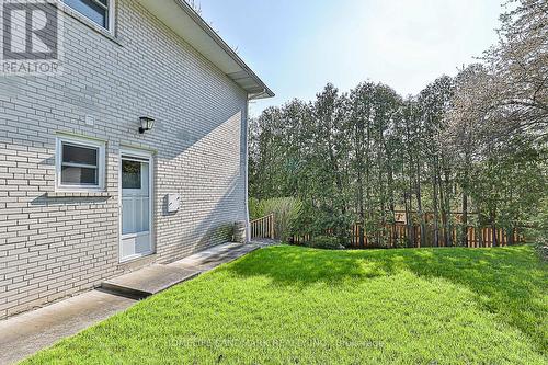 6 Willowgate Drive, Markham (Bullock), ON - Outdoor