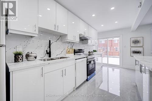 47 Frank Rivers Drive, Toronto (Steeles), ON - Indoor Photo Showing Kitchen With Double Sink With Upgraded Kitchen