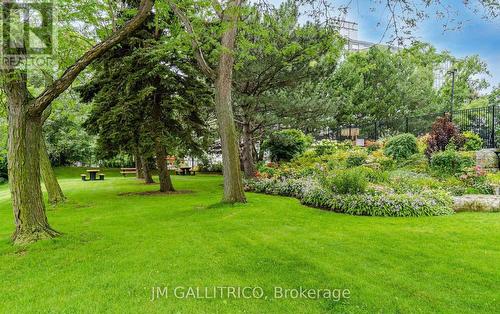 1109 - 5250 Lakeshore Road, Burlington (Appleby), ON - Outdoor