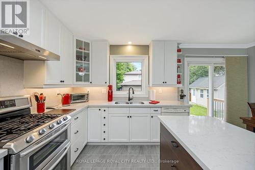 35 Inglewood Drive, Brampton (Brampton East), ON - Indoor Photo Showing Kitchen With Double Sink