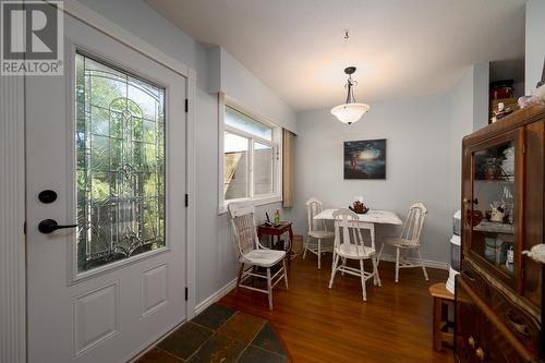 287 Reighmount Drive, Kamloops, BC - Indoor Photo Showing Dining Room