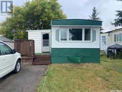 3F-1400 12th AVENUE E  Regina, SK S4N 0M6