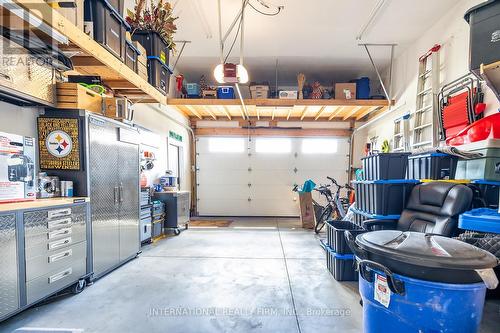 27 Milner Court, Kawartha Lakes (Lindsay), ON - Indoor Photo Showing Garage