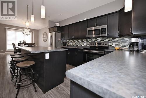 2 697 Sun Valley Drive, Estevan, SK - Indoor Photo Showing Kitchen With Upgraded Kitchen