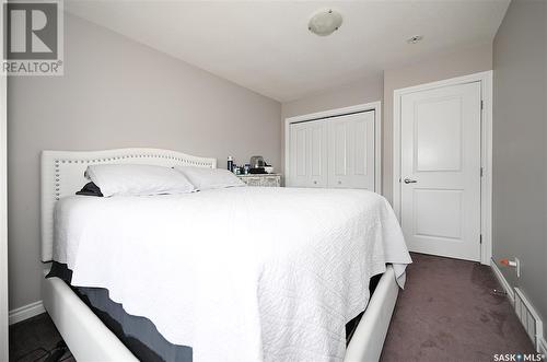 2 697 Sun Valley Drive, Estevan, SK - Indoor Photo Showing Bedroom