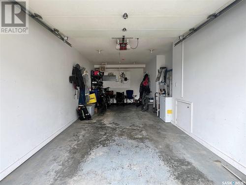 2 697 Sun Valley Drive, Estevan, SK - Indoor Photo Showing Garage