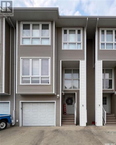 2 697 Sun Valley Drive, Estevan, SK - Outdoor With Facade