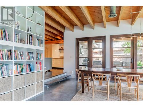 576 Radant Road, Kelowna, BC - Indoor Photo Showing Dining Room