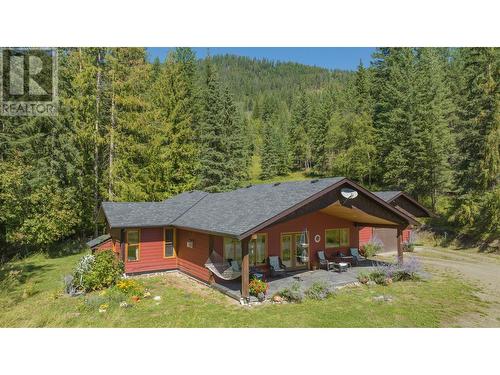 65 Pine Road, Cherryville, BC - Outdoor