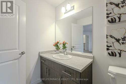 27 Mclaren Avenue, Brantford, ON - Indoor Photo Showing Bathroom