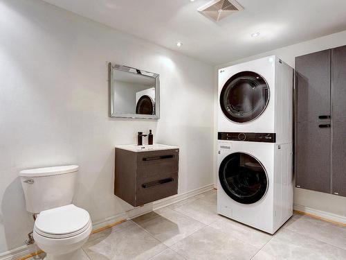 Powder room - 1143 Rue De La Concorde, Saint-Jérôme, QC - Indoor Photo Showing Laundry Room