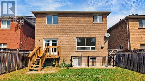 32 Crystal Glen Crescent, Brampton (Credit Valley), ON - Outdoor With Exterior