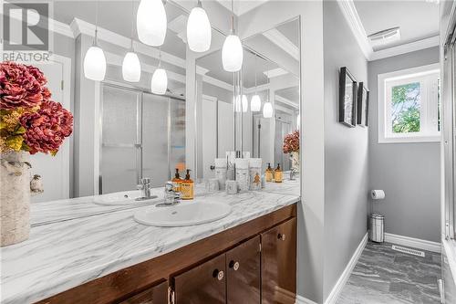 1574 Sandy Hill Road, Hawkesbury, ON - Indoor Photo Showing Bathroom