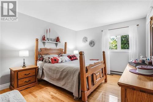 1574 Sandy Hill Road, Hawkesbury, ON - Indoor Photo Showing Bedroom