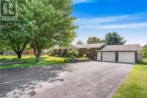 1574 Sandy Hill Road, Champlain, ON - Outdoor