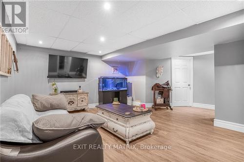 1574 Sandy Hill Road, Champlain, ON - Indoor