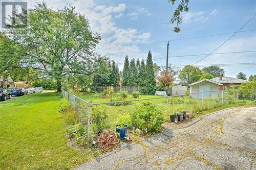 1567 Curry Avenue, Windsor, ON - Outdoor