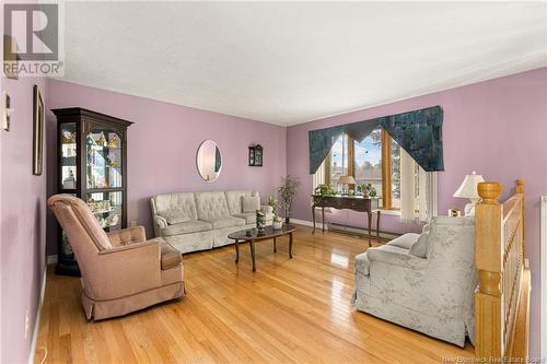 15 Liberty Crescent, Moncton, NB - Indoor Photo Showing Living Room