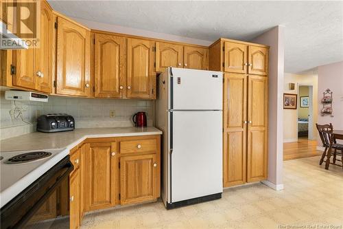 15 Liberty Crescent, Moncton, NB - Indoor Photo Showing Kitchen