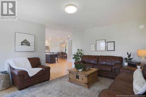 7 Patsy Street, Nauwigewauk, NB - Indoor Photo Showing Living Room