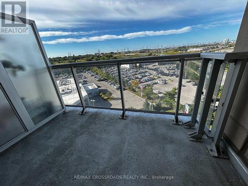 911 - 8323 Kennedy Road, Markham (Village Green-South Unionville), ON - Outdoor With View