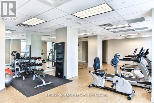 911 - 8323 Kennedy Road, Markham (Village Green-South Unionville), ON - Indoor Photo Showing Gym Room