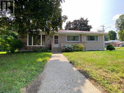 803 Hugel Avenue, Midland, ON - Outdoor With Facade