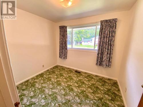 803 Hugel Avenue, Midland, ON - Indoor Photo Showing Other Room