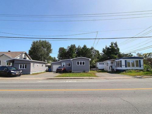 Frontage - 98  - 102 Rue Dorion, Val-D'Or, QC - Outdoor