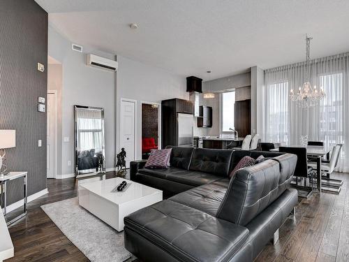 IntÃ©rieur - 1211-4975 Rue Jean-Talon O., Montréal (Côte-Des-Neiges/Notre-Dame-De-Grâce), QC - Indoor Photo Showing Living Room