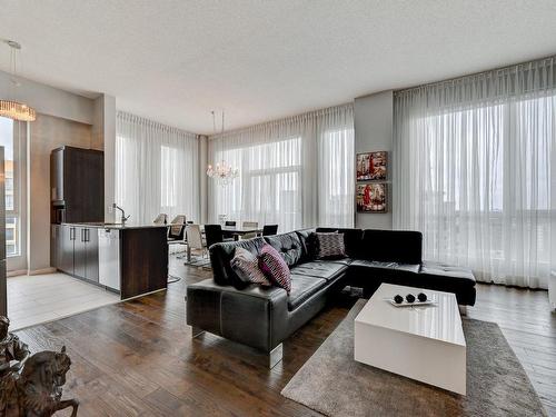 Overall view - 1211-4975 Rue Jean-Talon O., Montréal (Côte-Des-Neiges/Notre-Dame-De-Grâce), QC - Indoor Photo Showing Living Room