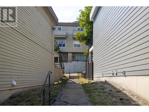 3800 40 Avenue Unit# 20, Vernon, BC - Outdoor