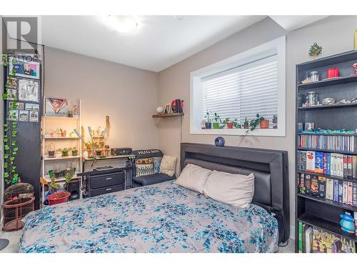 1528 Fawn Run Drive, Kelowna, BC - Indoor Photo Showing Bedroom