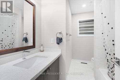 20 Cedarcliff Trail, Brampton (Sandringham-Wellington), ON - Indoor Photo Showing Bathroom