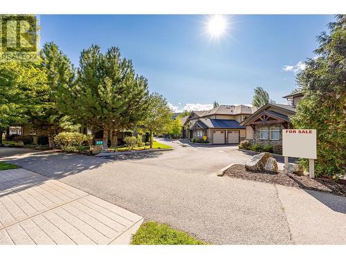 511 Yates Road Unit# 216, Kelowna, BC - Outdoor With Facade