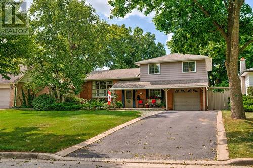 124 Ulster Drive, Oakville, ON - Outdoor With Facade