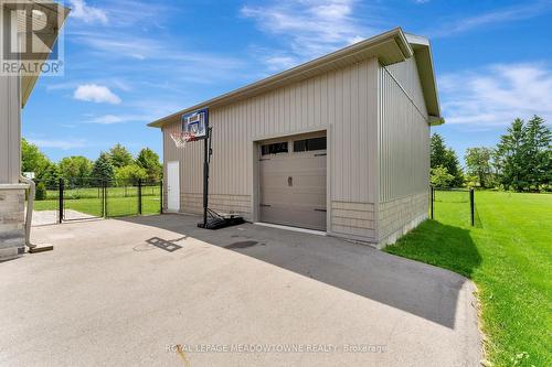 7 Gavin Drive, Hamilton (Freelton), ON - Outdoor With Exterior