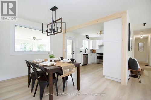 689 Cedarvale Crescent, Smith-Ennismore-Lakefield, ON - Indoor Photo Showing Dining Room