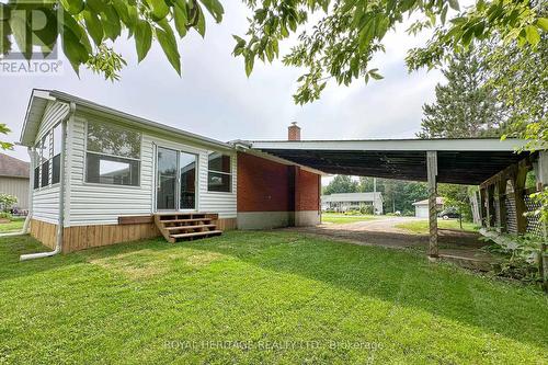 689 Cedarvale Crescent, Smith-Ennismore-Lakefield, ON - Outdoor With Exterior