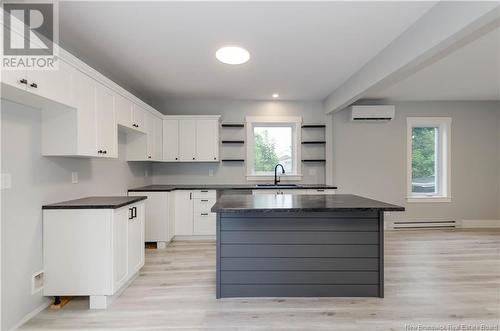 5 Russell Street, Petitcodiac, NB - Indoor Photo Showing Kitchen