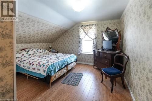 138268 Grey Road 112, Meaford (Municipality), ON - Indoor Photo Showing Bedroom