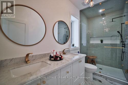 423 Friendship Avenue, Toronto (Rouge), ON - Indoor Photo Showing Bathroom