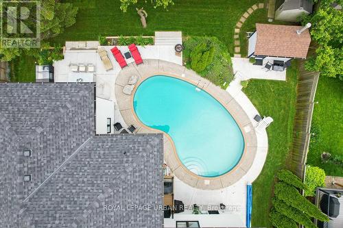 423 Friendship Avenue, Toronto (Rouge), ON - Outdoor With In Ground Pool