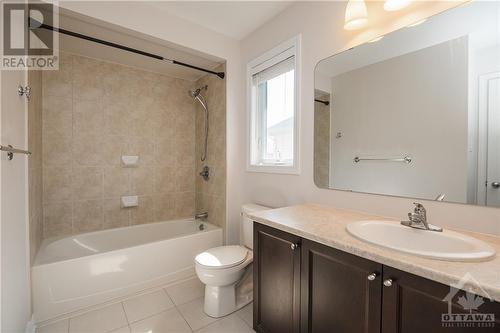 2nd floor full bath - 107 Mangrove Crescent, Ottawa, ON - Indoor Photo Showing Bathroom