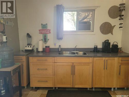 515 Water Street, Saskatchewan Beach, SK - Indoor Photo Showing Kitchen With Double Sink