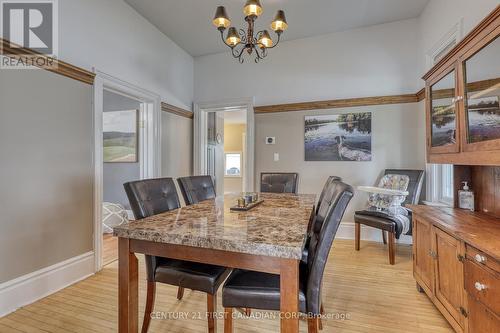 54 Regent Street, St. Thomas, ON - Indoor Photo Showing Dining Room