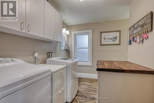 54 Regent Street, St. Thomas, ON - Indoor Photo Showing Laundry Room